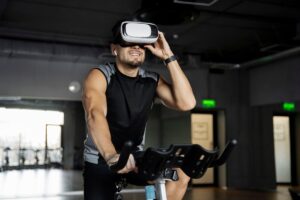 Tracking Real-Time Fitness Progress in VR